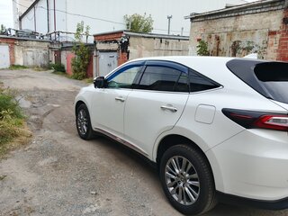 2019 Toyota Harrier III (XU60) Рестайлинг, белый, 3150000 рублей, вид 5