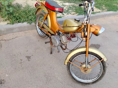 1980 Другие Скутеры (другие), золотистый, 39000 рублей, вид 1