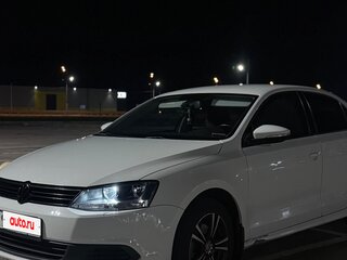 2013 Volkswagen Jetta VI, белый, 985000 рублей, вид 5