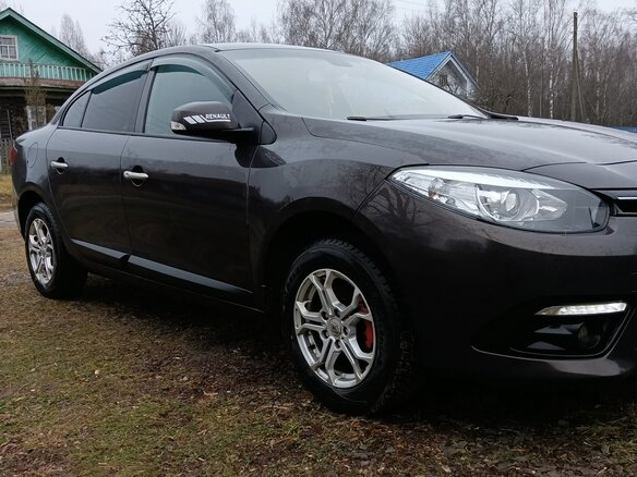 2013 Renault Fluence I Рестайлинг, коричневый, 850000 рублей - вид 1