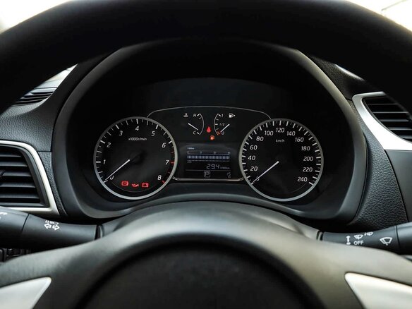 2026 Nissan Sylphy III (China Market) Рестайлинг, белый - вид 14