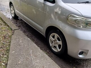 2006 Toyota Porte I, серебристый, 600000 рублей, вид 3