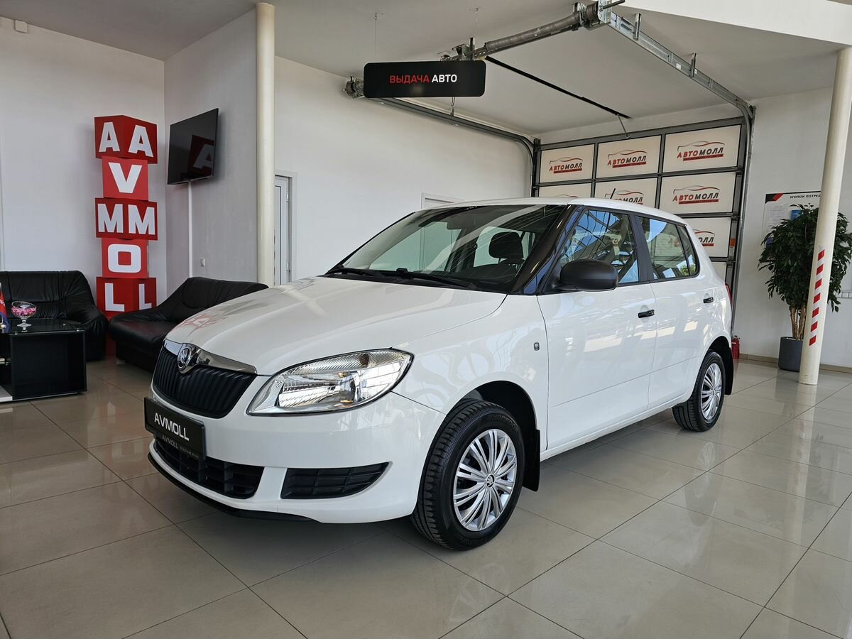 Открыть фотографии: Skoda Fabia II Рестайлинг