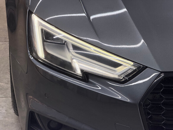 2018 Audi A4 V (B9), серый, 3400000 рублей - вид 8