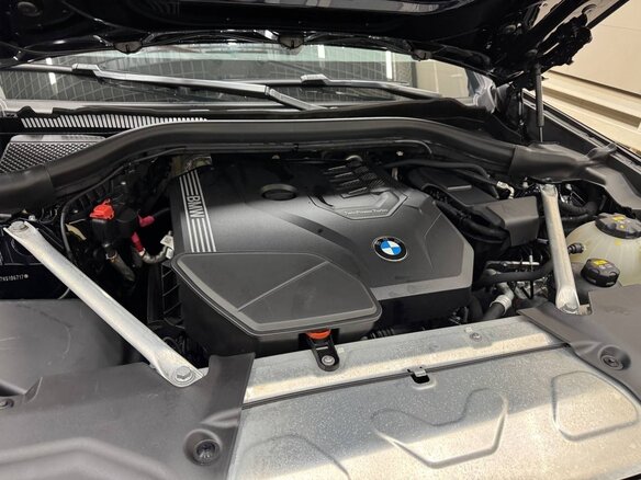 2021 BMW X3 30i xDrive III (G01) Рестайлинг, чёрный, 5690000 рублей - вид 9