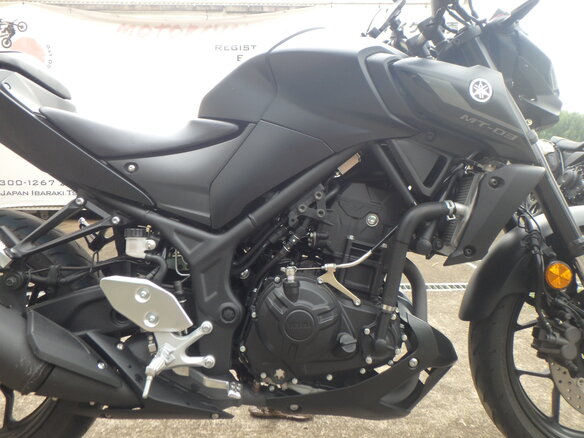 2021 Yamaha MT-03, чёрный, 580000 рублей - вид 14