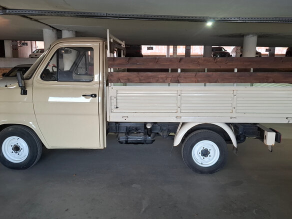 1983 Ford Bronco-II 4-speed, бежевый - вид 11