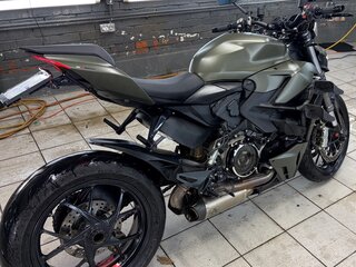 2022 Ducati Streetfighter V2, зелёный, 1800000 рублей, вид 3
