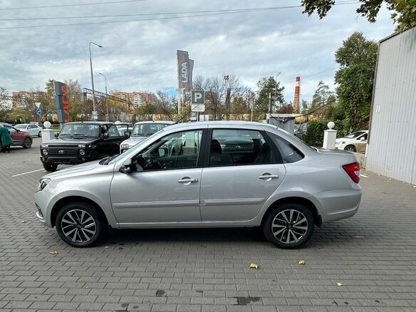 2026 Lada (ВАЗ) Granta I Рестайлинг, серебристый, 1305000 рублей - вид 9