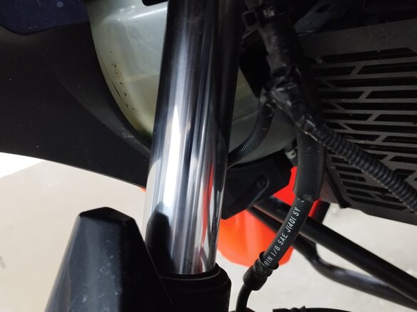 2005 Suzuki V-Strom 1000, синий, 580000 рублей - вид 13