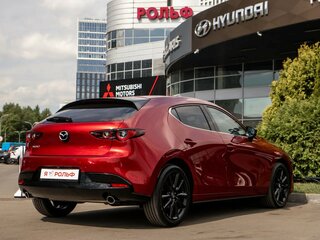 2026 Mazda 3 IV (BP), красный, 4200000 рублей, вид 4