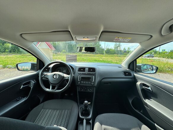 2016 Volkswagen Polo V Рестайлинг, белый - вид 12