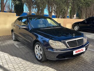 2002 Mercedes-Benz S-Класс 320 IV (W220) Рестайлинг, синий, 950000 рублей, вид 4