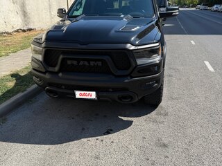 2019 Ram 1500 Quad Cab eTorque V, чёрный, 5500000 рублей, вид 1