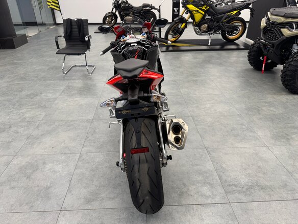 2010 Aprilia RSV4, чёрный, 1090000 рублей - вид 6