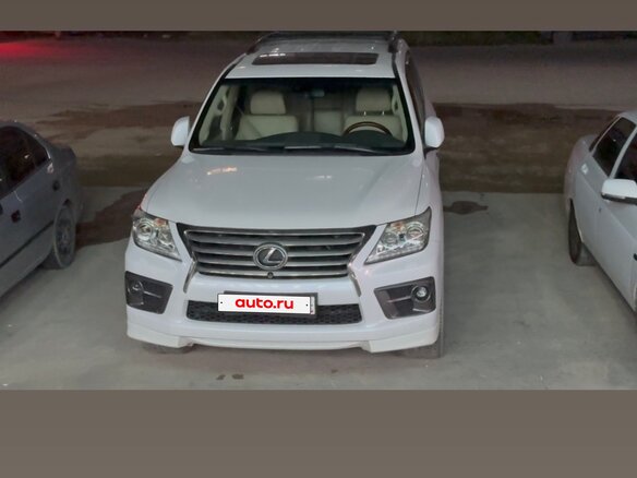 2012 Lexus LX 570 III Рестайлинг, белый - вид 5