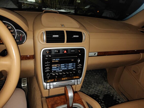 2008 Porsche Cayenne S I Рестайлинг (957), белый, 750000 рублей - вид 8
