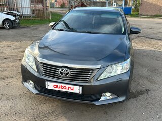 2013 Toyota Camry VII (XV50), серый, 1300000 рублей, вид 2