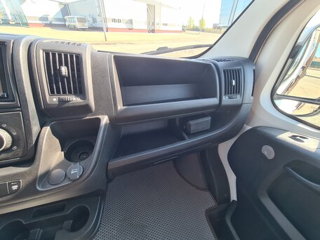 2020 Peugeot Boxer, белый, 6800000 рублей, вид 3