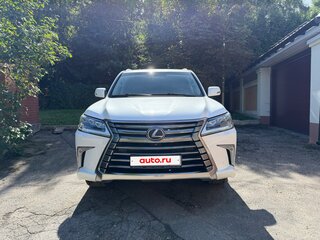 2015 Lexus LX 450d III Рестайлинг 2, белый, 7700000 рублей, вид 3