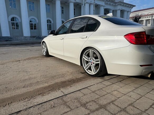 2014 BMW 3 серии 320i VI (F3x), белый, 1700000 рублей - вид 10
