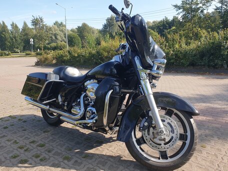 2007 Harley-Davidson Street Glide, чёрный, 950000 рублей, вид 5