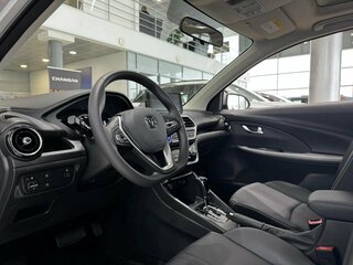 2025 Changan Alsvin, серый, 2119900 рублей, вид 4