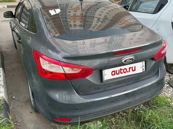 2011 Ford Focus III, серый, 720000 рублей - вид 4
