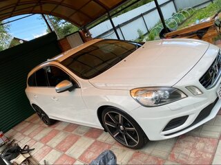 2013 Volvo V60 I, белый, 2600000 рублей, вид 5