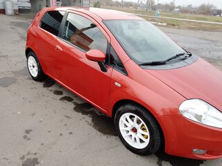 2006 Fiat Punto III Grande Punto, оранжевый, 450000 рублей, вид 3