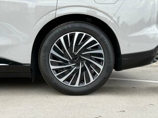 2026 Exeed Exlantix ET, бежевый, 6990000 рублей, вид 3
