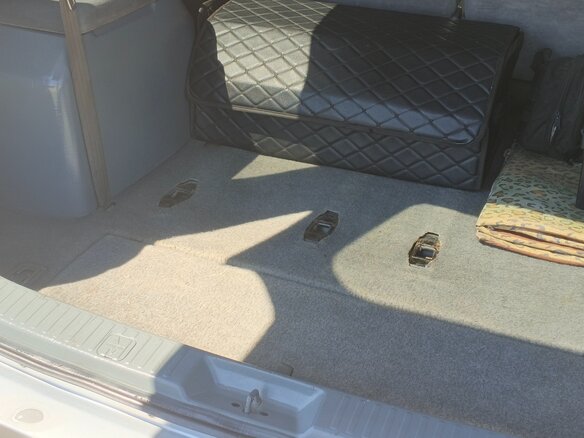2003 Mitsubishi Space Wagon III, серебристый - вид 16