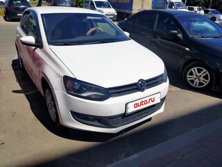 2013 Volkswagen Polo V, белый, 770000 рублей, вид 3