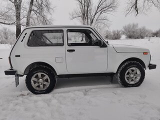 1997 Lada (ВАЗ) 2121 (4x4) I Рестайлинг, белый, 335000 рублей, вид 2