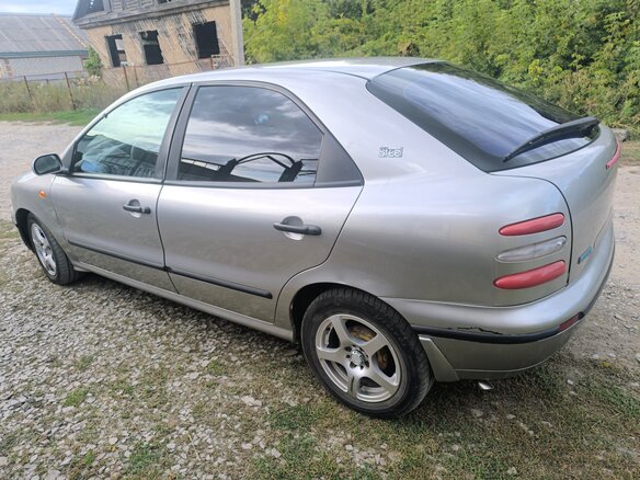 2001 Fiat Brava, серебристый, 250000 рублей - вид 4