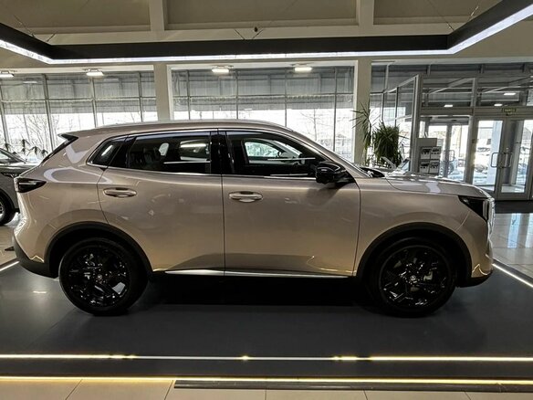 2026 Changan UNI-S I Рестайлинг, коричневый - вид 7