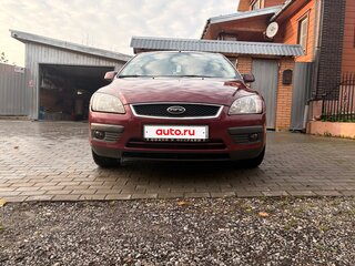 2008 Ford Focus II Рестайлинг, красный, 490000 рублей, вид 5