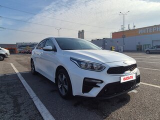 2019 Kia Cerato IV, белый, 2100000 рублей, вид 4