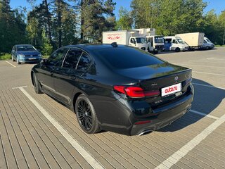 2021 BMW 5 серии 530i xDrive VII (G30/G31/G38) Рестайлинг, чёрный, 5200000 рублей, вид 2