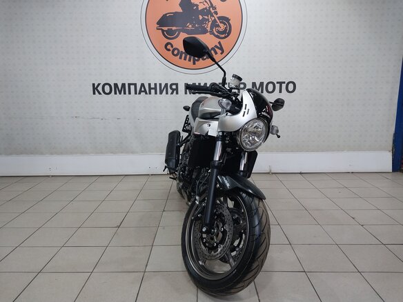2024 Suzuki SV 650, серый, 668000 рублей - вид 2