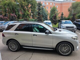 2017 Mercedes-Benz GLE 350 d I (W166), серебристый, 3600000 рублей, вид 4