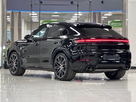 2026 Porsche Cayenne Coupé III Рестайлинг, чёрный, 17450000 рублей, вид 2