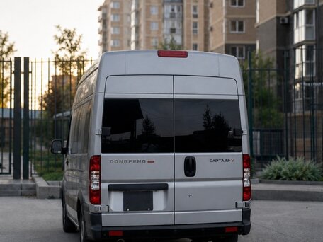 2026 Dongfeng K33, серебристый, 5500000 рублей, вид 4