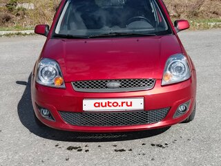 2008 Ford Fiesta Mk5, красный, 340000 рублей, вид 1