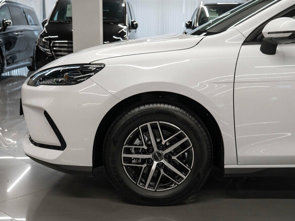 2025 BYD Seal 05 15.87 kWh, белый, 2800000 рублей - вид 17