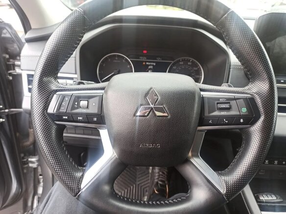 2021 Mitsubishi Outlander IV, серый, 3027000 рублей - вид 9