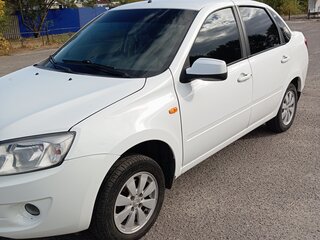2013 Lada (ВАЗ) Granta I, белый, 550000 рублей, вид 1