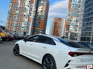2021 Kia K5 III, белый, 1650000 рублей, вид 5