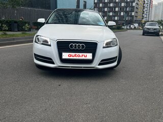 2011 Audi A3 II (8P) Рестайлинг 2, белый, 980000 рублей, вид 3