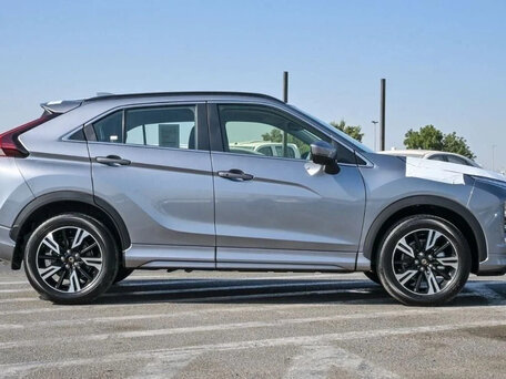 2025 Mitsubishi Eclipse Cross I Рестайлинг, серебристый, 2699000 рублей, вид 5